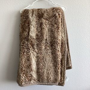 Pottery Barn Brown Ombre Teddy Faux Fur Heavy Lap Throw Blanket Home Cozy 50x60